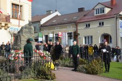 Losowe zdjęcie pochodzące z galerii wydarzenia: UROCZYSTOŚĆ 11 LISTOPADA